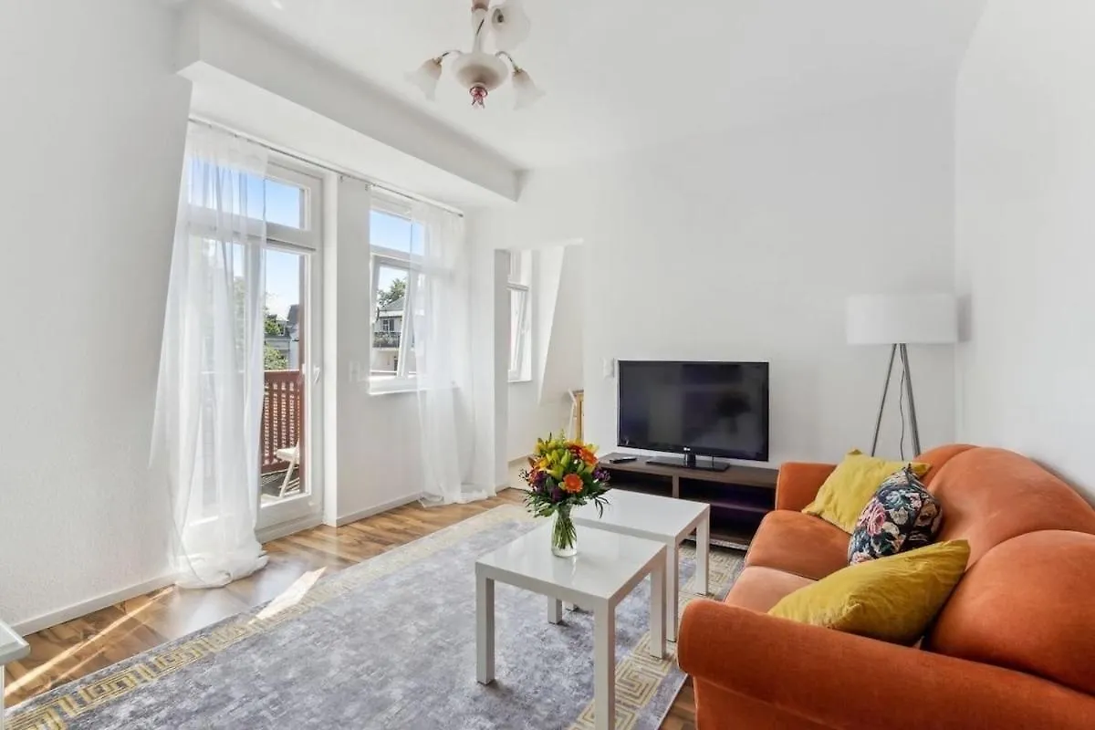 Apartment Am Weissen Hirsch Dresden Germany