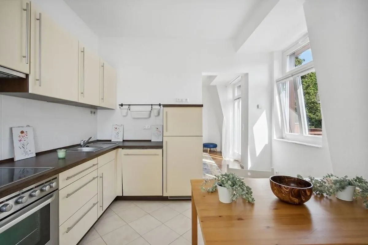 Apartment Am Weissen Hirsch Dresden Germany